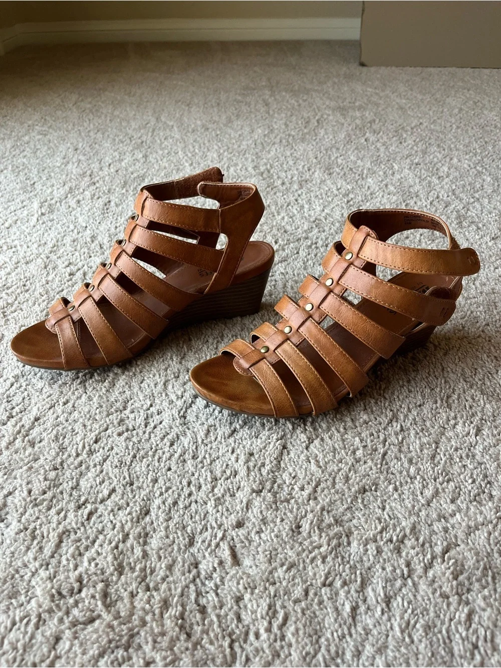 White Mountain Brown Strappy Gladiator Wedge Sandals